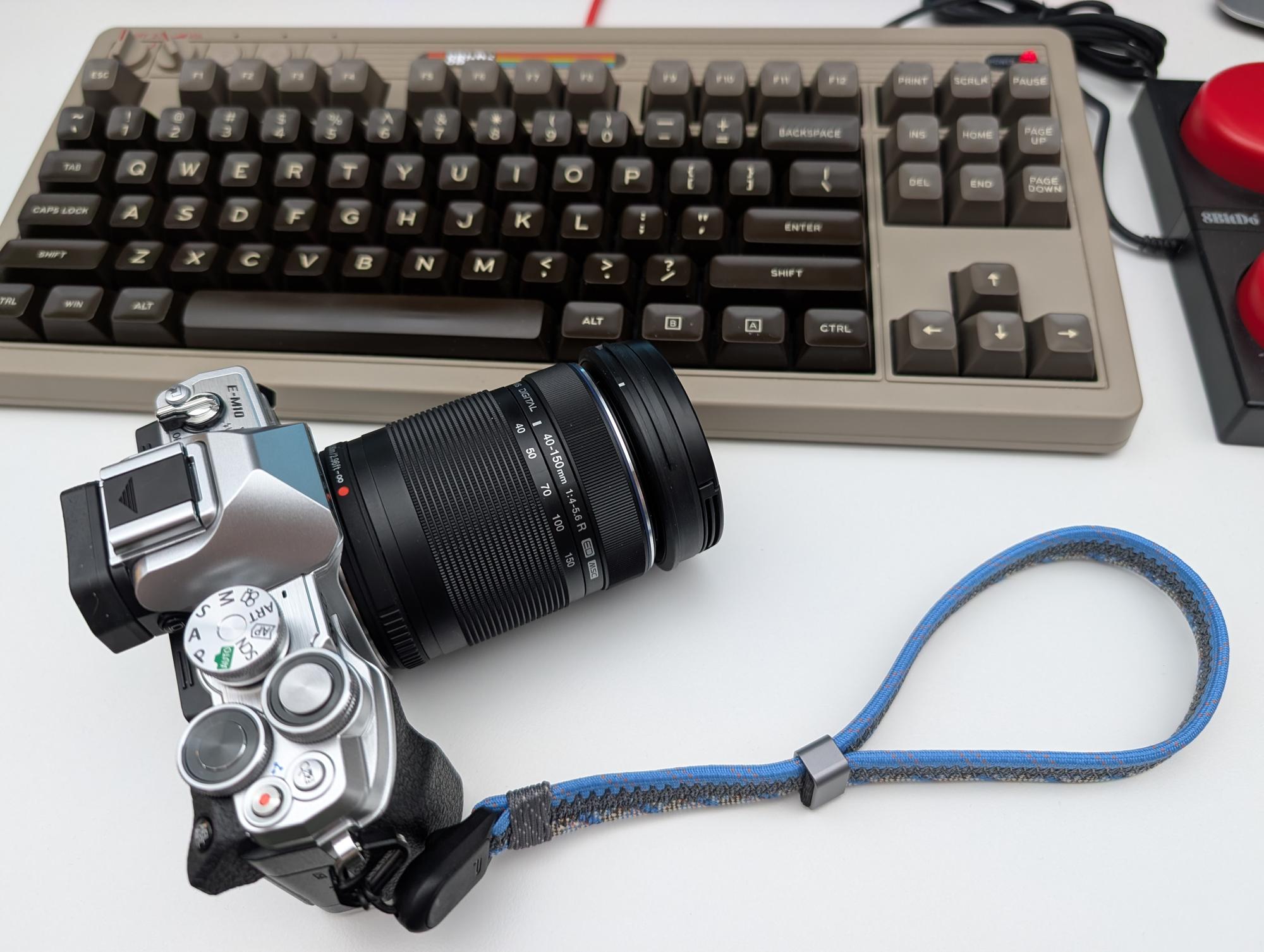 Olympus with telelens