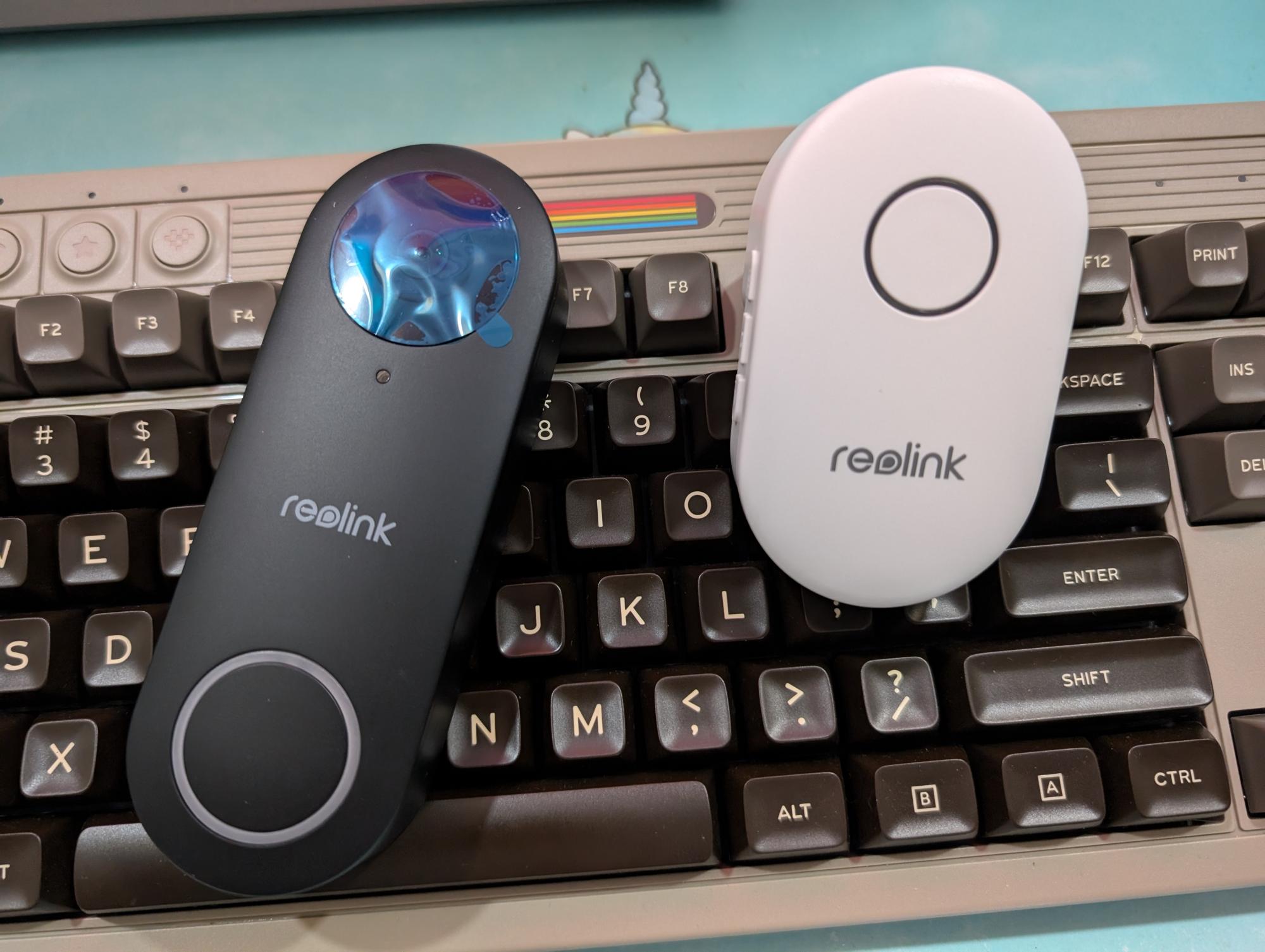 Reolink Doorbell and wireless chime on 8BitDo C64 keyboard